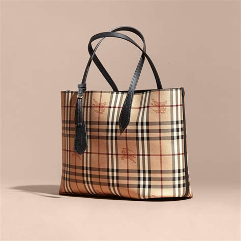 borsa con design burberry|burberry leather handbags.